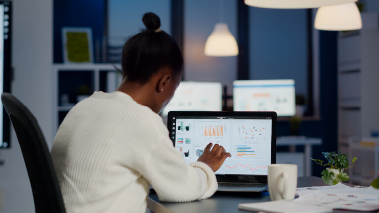 Les meilleures pratiques pour réussir l’implémentation de Power BI dans les PME au Cameroun