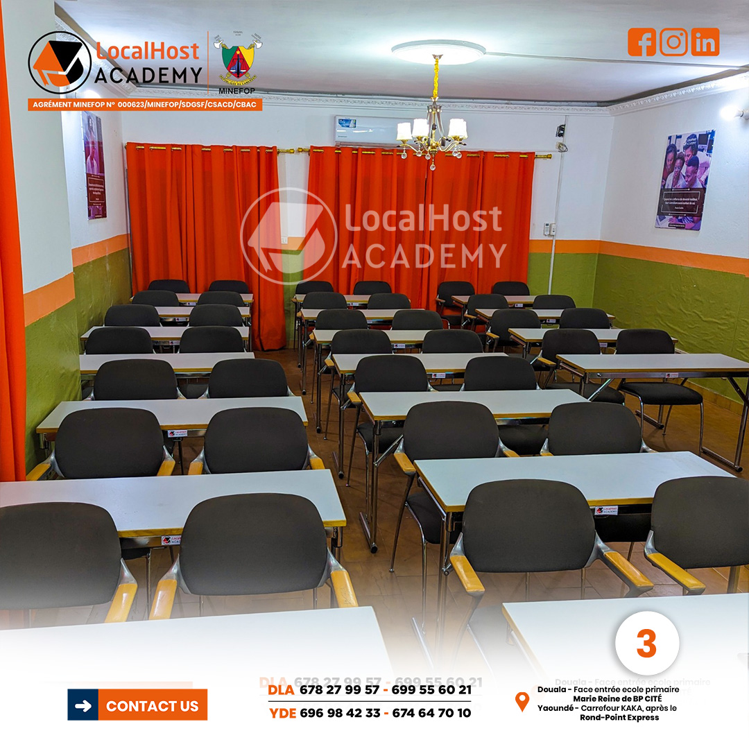 Salle de formation équipée — campus de Douala